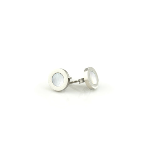 Pearl plate earrings